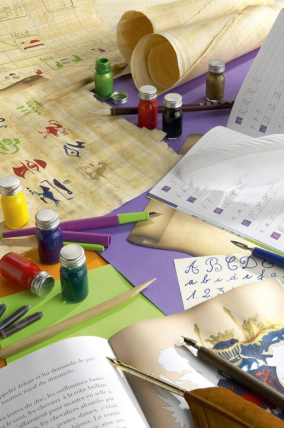 Brause 98206SB - Set de calligraphie Junior comprenant 3 plumes, porte-stylo, pinceau, planche d'étiquettes, flacon d'encre bleue Jacques Herbin et livre d'initiation (anglais/allemand) – Image 3