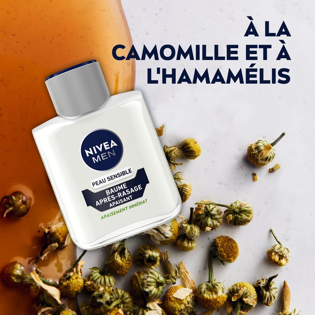 NIVEA MEN Baume Après-Rasage Peaux Sensibles (1 x 100 ml), Soin Après-Rasage Enrichi en Camomille & Noisette, Soin Visage pour Homme 0% d'alcool pour Peaux Sensibles – Image 4