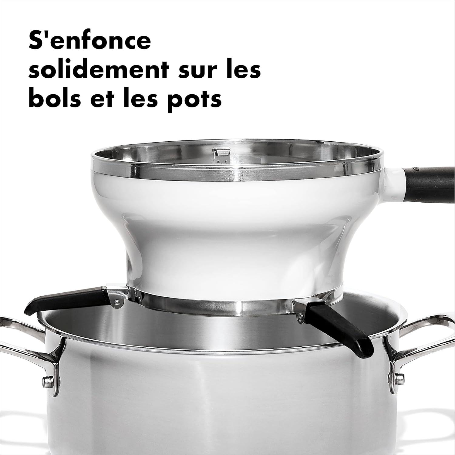 Presse-légumes en acier inoxydable OXO Good Grips, gris et blanc – Image 6