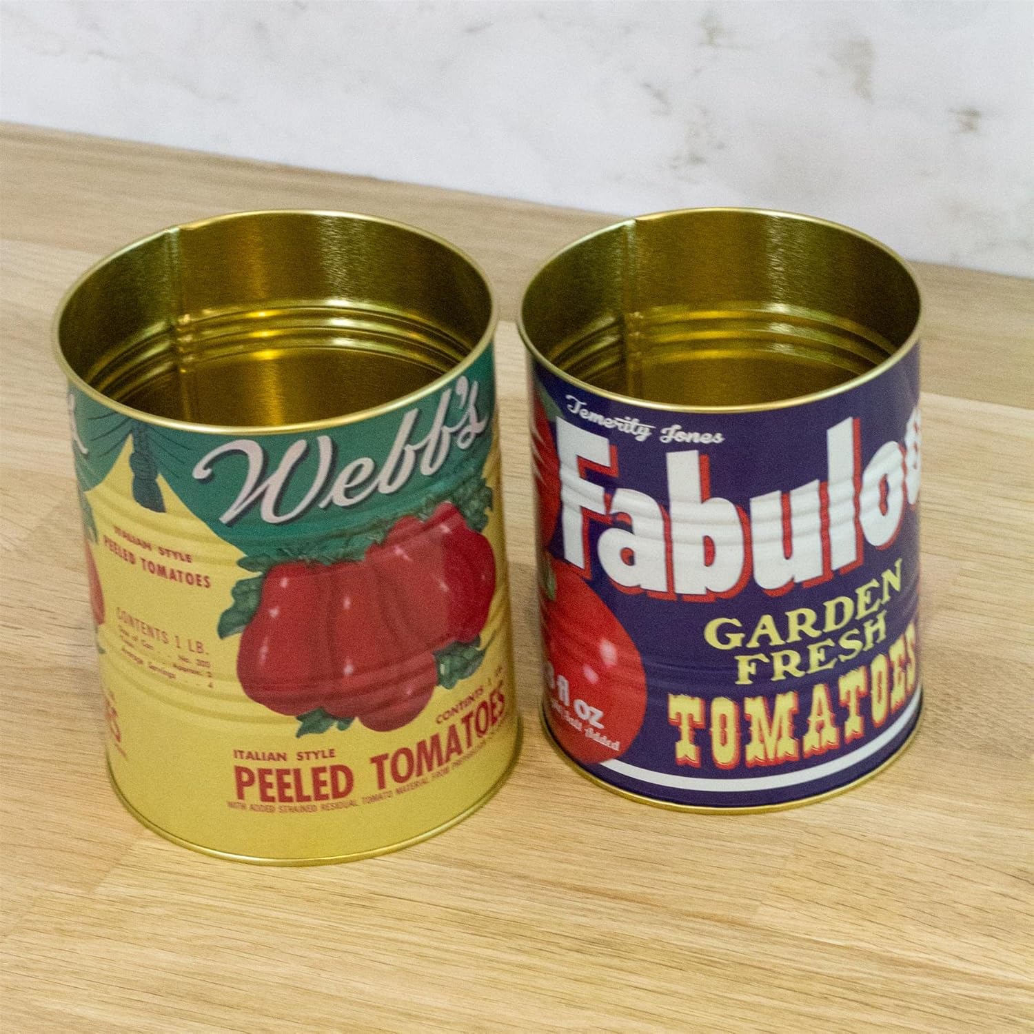 Lot de 2 répliques décoratives en étain alimentaire | Réplique de tomate en métal rétro 2 pièces | Boîtes de présentation de nourriture en métal de style vintage – Image 5