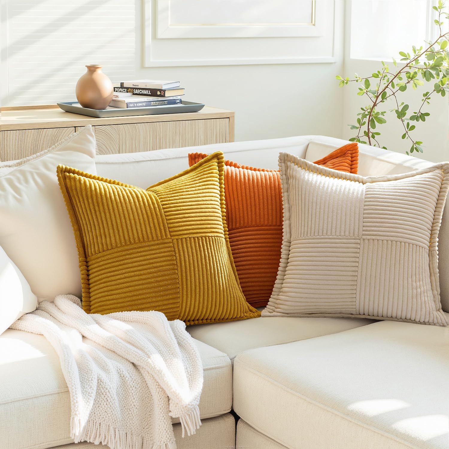 MIULEE Lot de 2 housses de coussin en velours côtelé, carrées, décoratives, douces, pour la décoration de la maison, du canapé, de la chambre à coucher, crème, 40 x 40 cm – Image 6