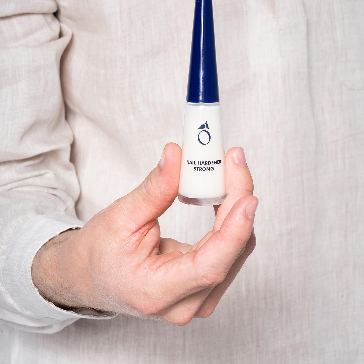 Herome Strong Nail Hardener - Numéro 1 depuis 1982 ! - Garantit des ongles longs et forts en 30 jours (Nail Hardener Strong) - 10 ml. – Image 8