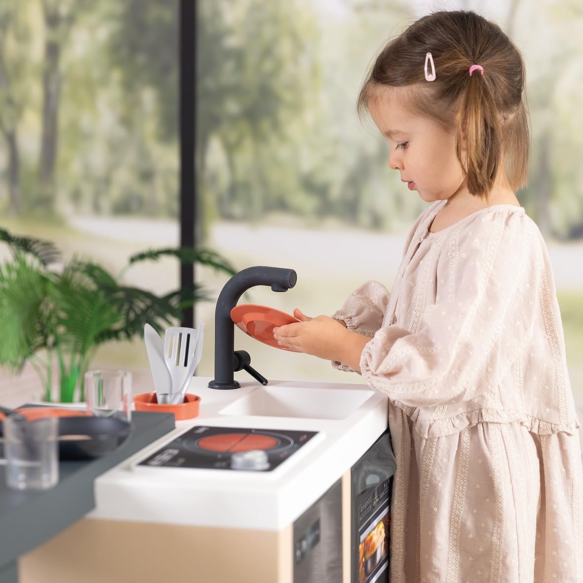 Smoby - Cuisine Ilot - Design Moderne - Surface de jeu 360° - Fonctions Traditionnelles - 23 Accessoires - Matière Recyclée - Dès 3 Ans - Fabriqué en France – Image 6